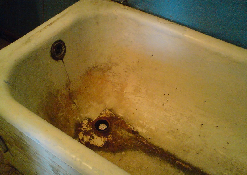 Image - DIY repair of chips in the bathroom