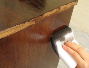 Image - DIY lacquered furniture repair