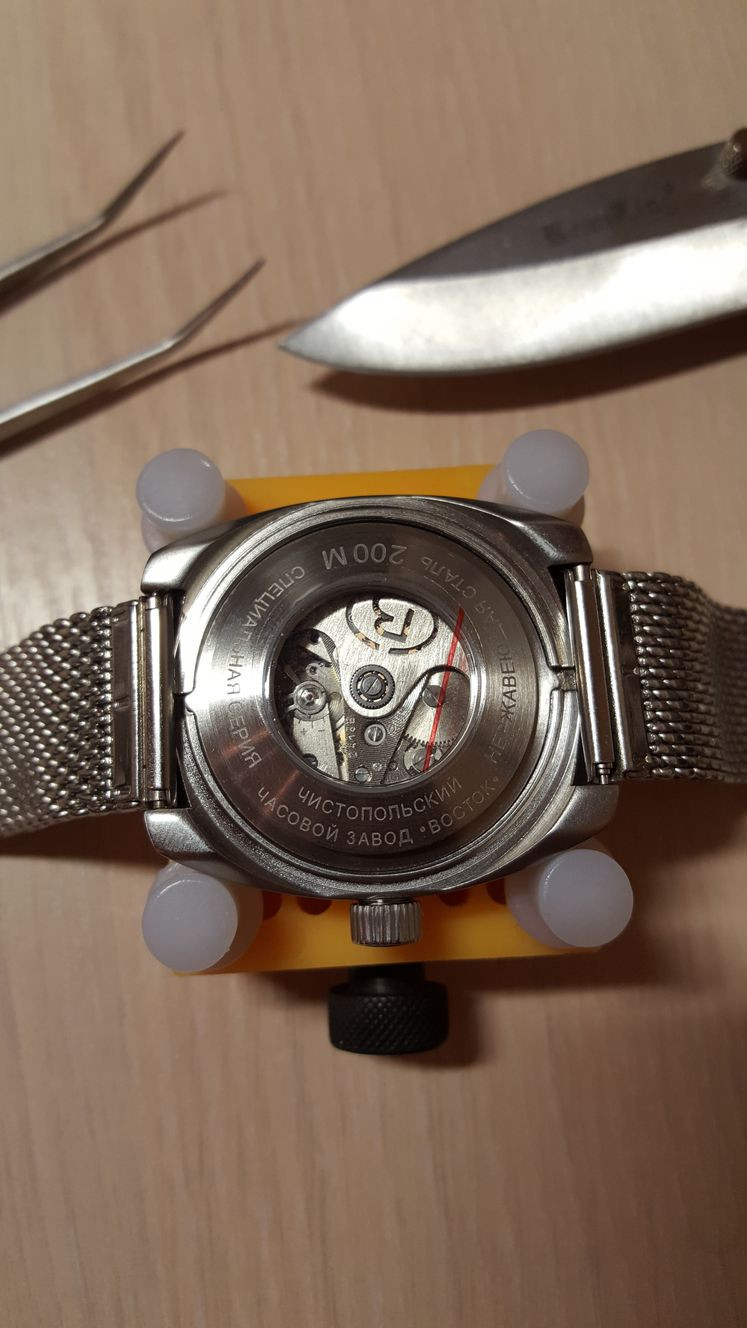 Image - Do-it-yourself Vostok amphibian watch repair