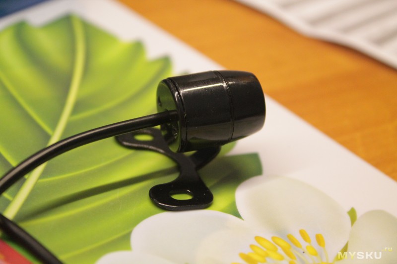 Image - DIY car rear view camera repair
