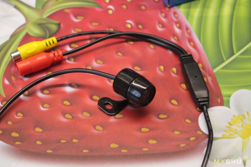 Image - DIY car rear view camera repair
