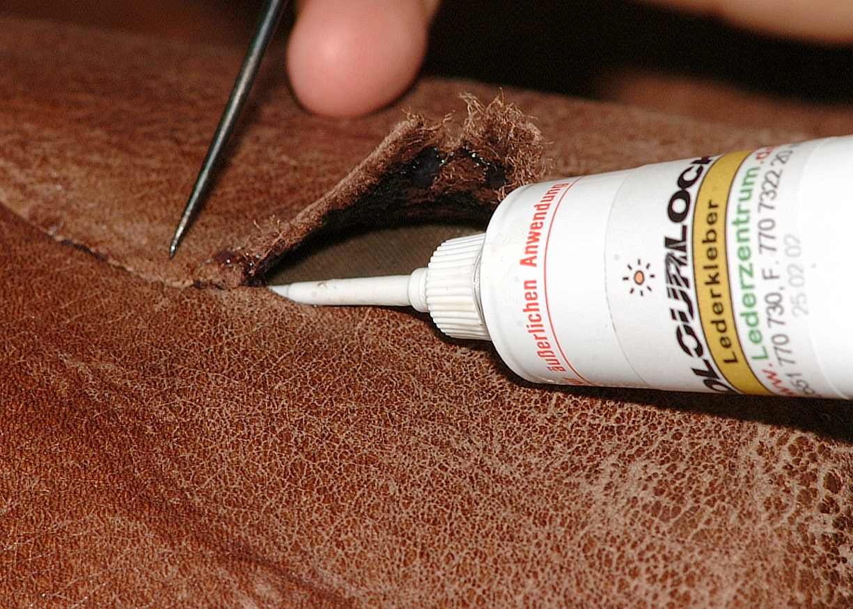 Image - DIY leather sofa repair