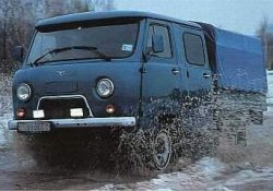 Image - Do-it-yourself uaz repair by a farmer