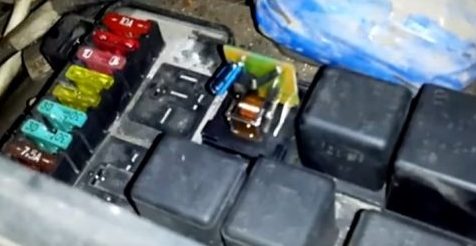 Image - DIY VAZ 2106 turn signal repair