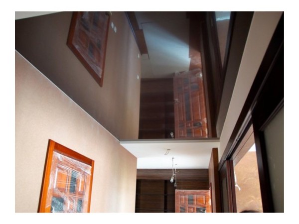 Image - DIY repair in a narrow hallway