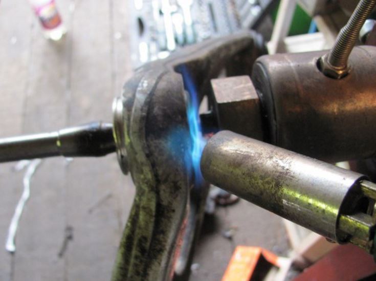 Image - Do-it-yourself extruder for repairing ball joints drawings