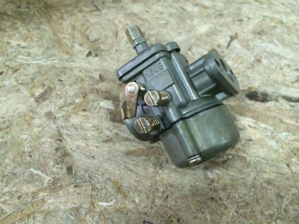 Image - Do-it-yourself cultivator carburetor repair