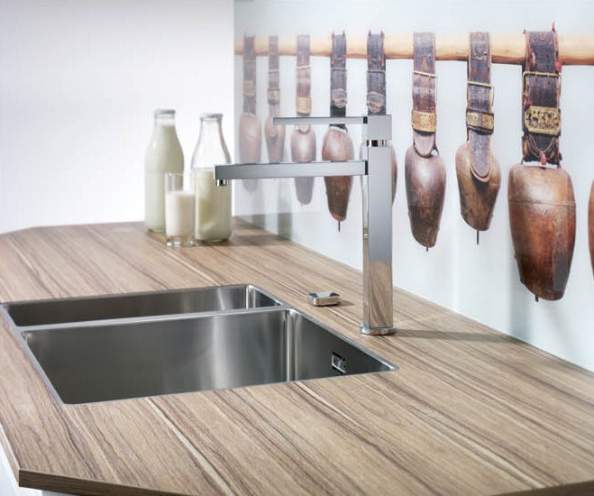 Image - DIY repair of an old kitchen unit