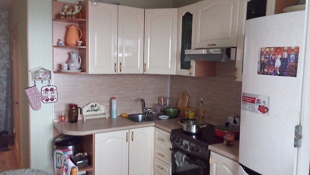Image - DIY repair of an old kitchen unit