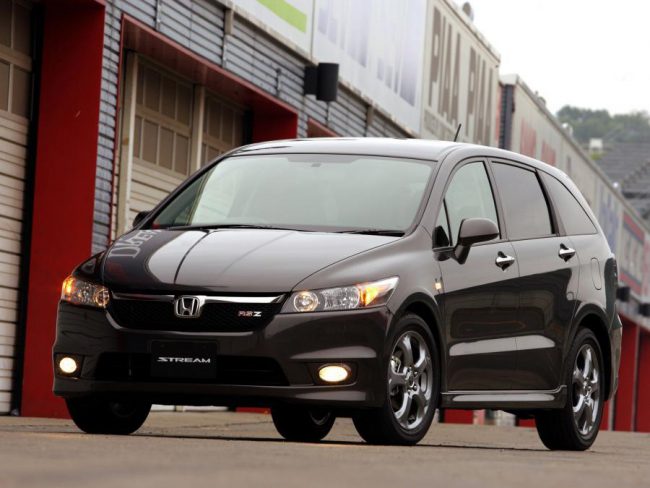 Image - DIY Honda Stream engine repair