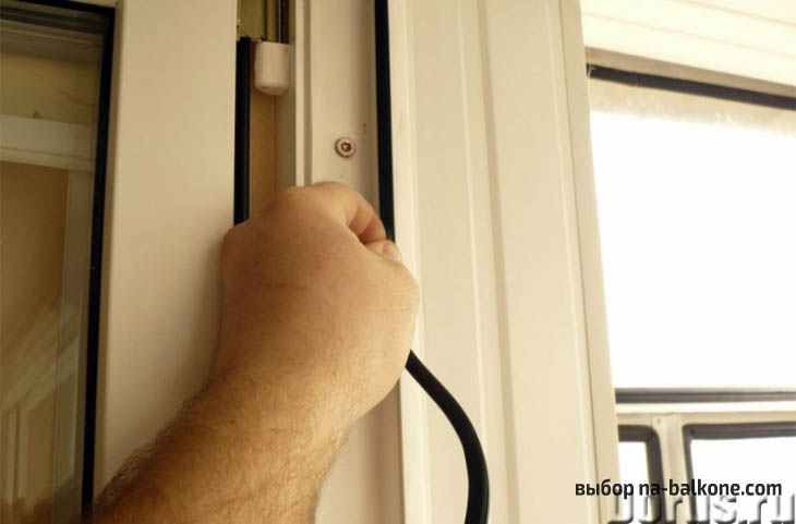 Image - DIY repair of a lock in a plastic door