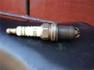Image - DIY spark plugs repair