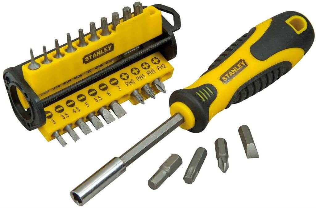Image - Do-it-yourself rolling board for car repair