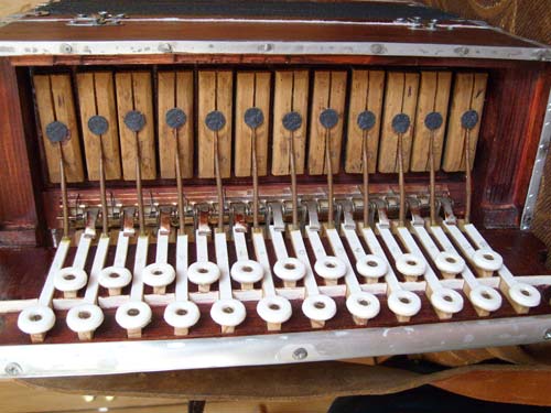 Image - DIY accordion keyboard repair