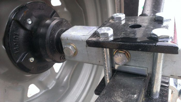 Image - Do-it-yourself repair of rubber harness trailer suspension