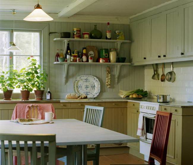 Image - DIY repair in the kitchen in a country house