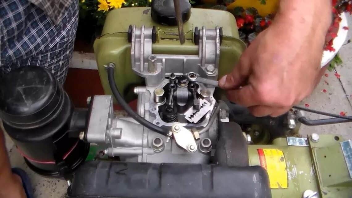 Image - DIY hopper walk-behind tractor repair