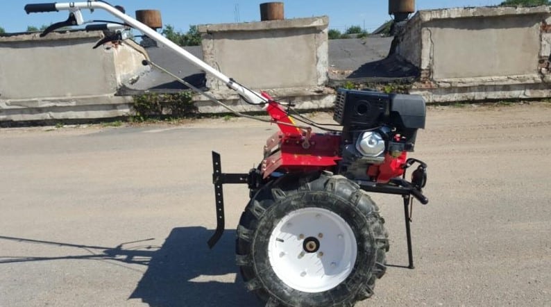 Image - DIY hopper walk-behind tractor repair