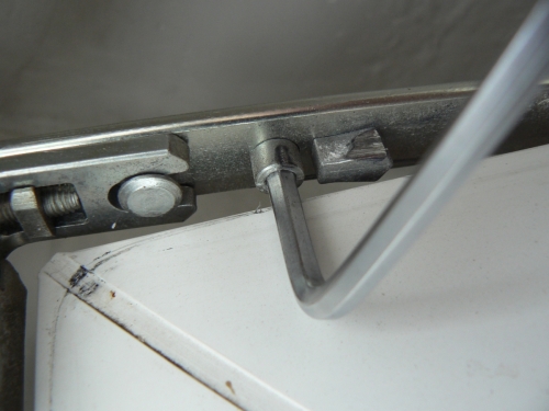 Image - DIY plastic window repair