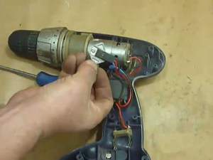 Image - DIY Bosch screwdriver charger repair