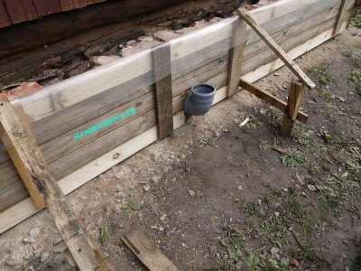 Image - Repair of the foundation of a village house with your own hands
