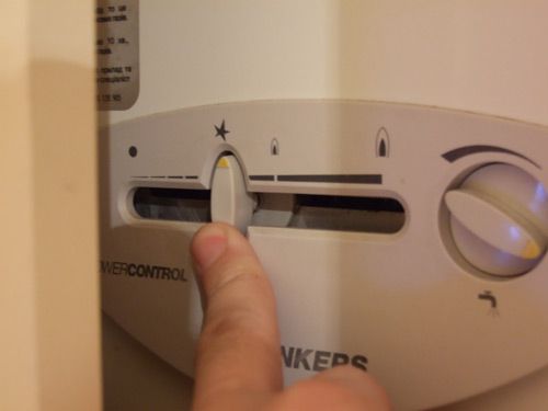 Image - Vaillant do-it-yourself gas water heater repair
