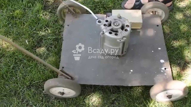 Obrázek - DIY oprava elektrické sekačky na trávu