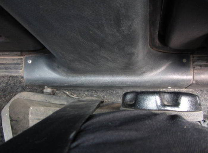 Image - DIY belt repair on trousers