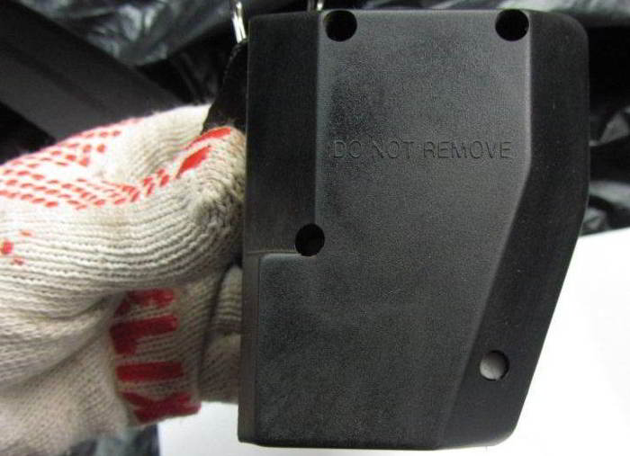Image - DIY belt repair on trousers