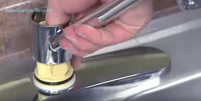 Image - Do-it-yourself grohe bathroom faucet repair