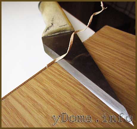 Image - DIY repair of a chipboard stool