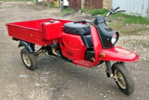 Image - Do-it-yourself ant motor scooter engine repair