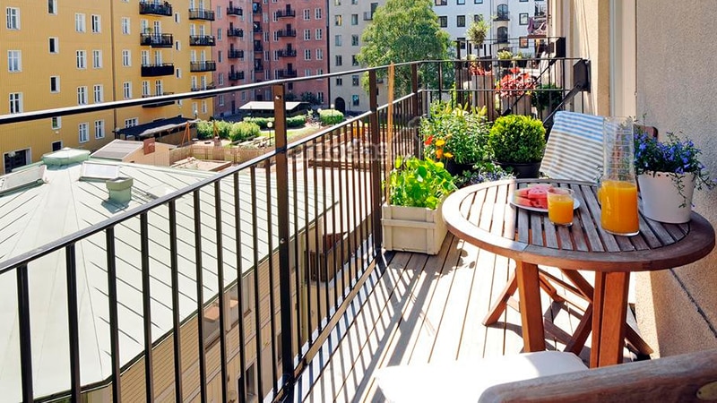 Image - DIY repair of an open balcony