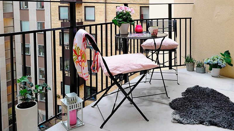 Image - DIY repair of an open balcony