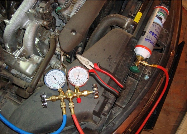 Image - DIY air conditioner pipe repair