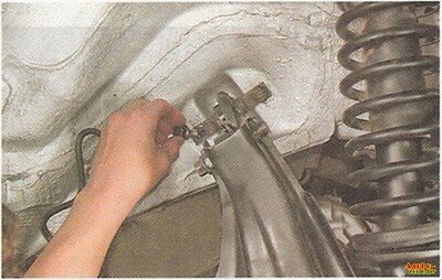 Obrázek - Honda srv 1998 DIY oprava odpružení
