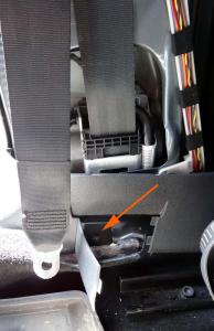 Image - DIY Volkswagen seat belt repair