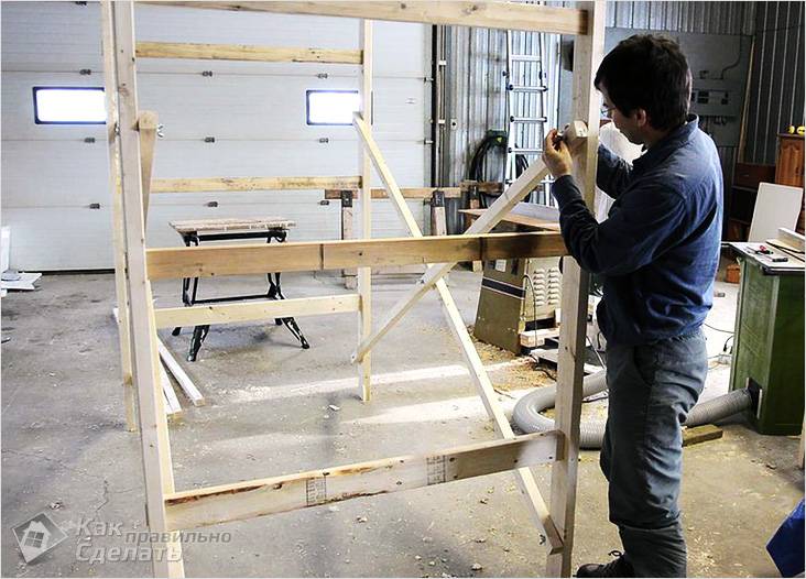 Image - Do-it-yourself scaffolding for apartment renovation