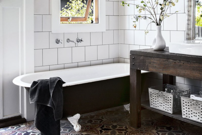 Image - How to update an old bathroom with your own hands without repair