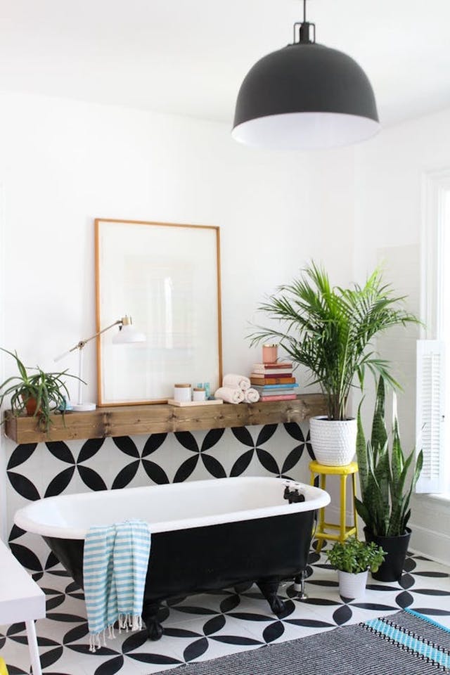 Image - How to update an old bathroom with your own hands without repair