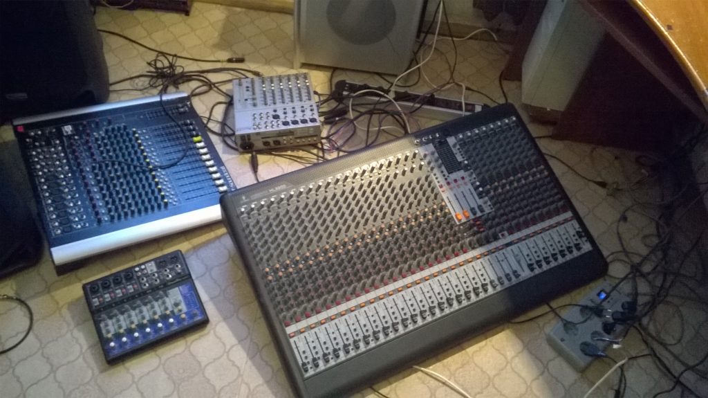 Image - DIY mixing console repair