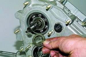 Image - Handout Niva 21213 DIY repair