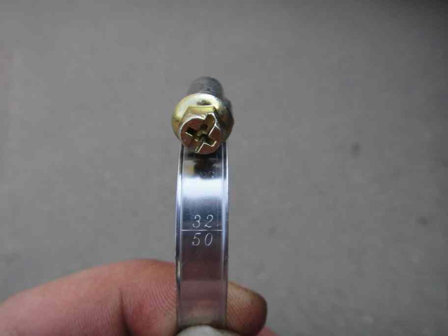 Image - Mitsubishi Lancer 9 DIY repair replacement of the lower ball