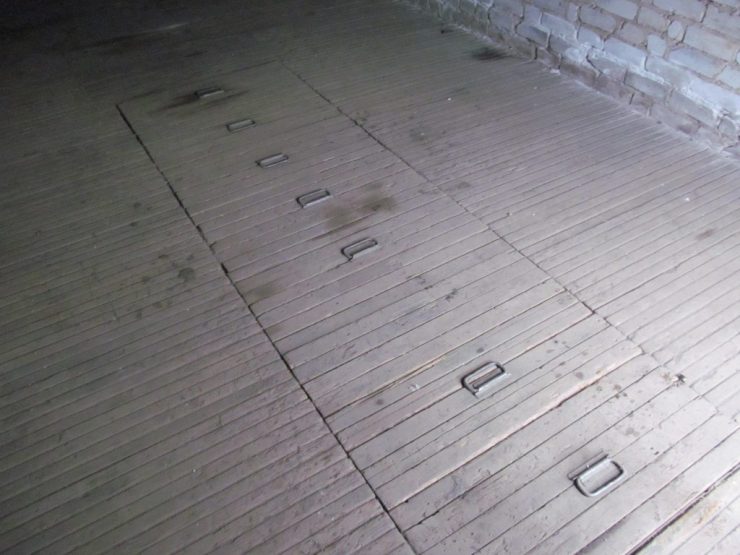 Image - DIY car repair pit