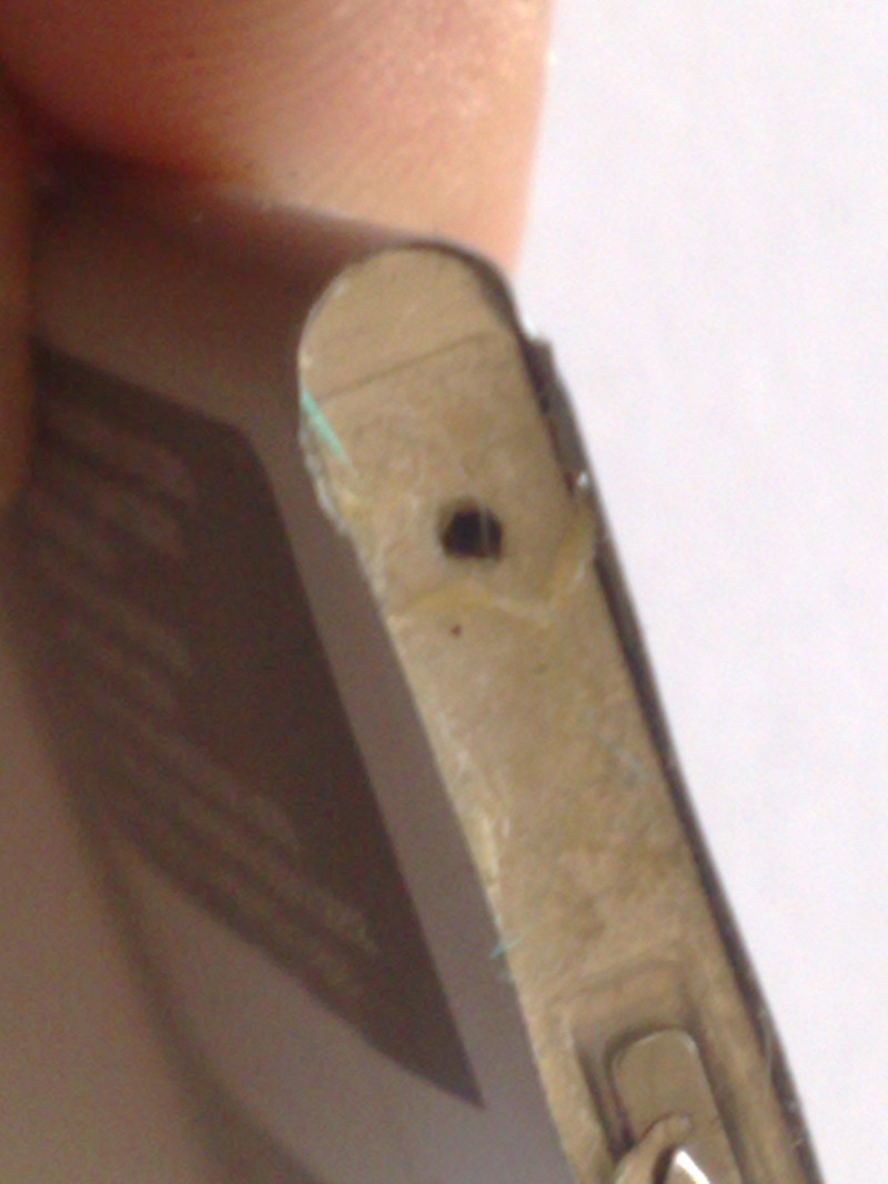 Image - DIY smartphone battery repair