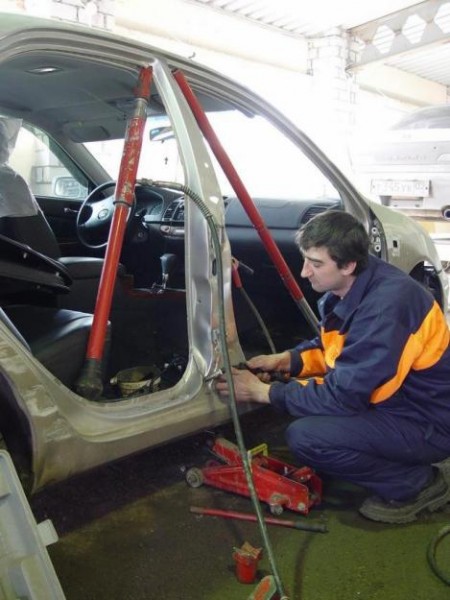 Image - DIY VAZ 2106 floor repair
