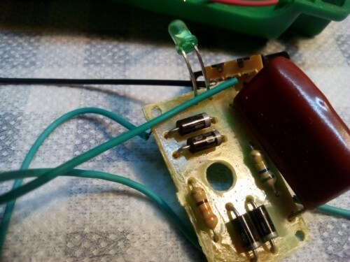 Image - Do-it-yourself space lantern repair