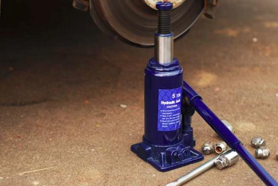 Image - DIY Chinese hydraulic jack repair