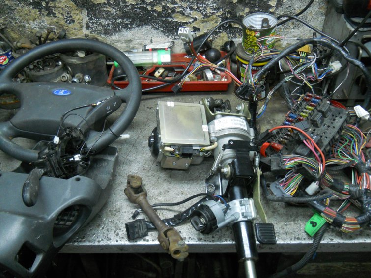 Image - Electric power steering Volkswagen Turan DIY repair