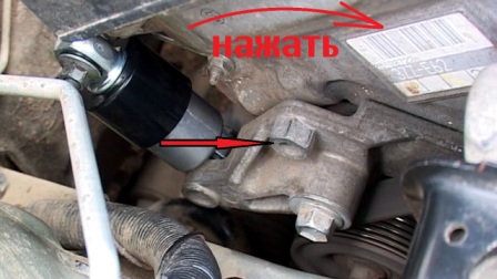 Obrázek - Udělej si opravu generátoru toyota avensis
